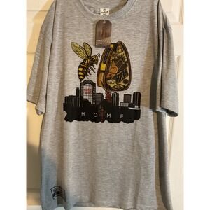 2 Vapor Apparel Mens 2XL Graphic T Shirt Bee City Home Alabama Gray & white tee.